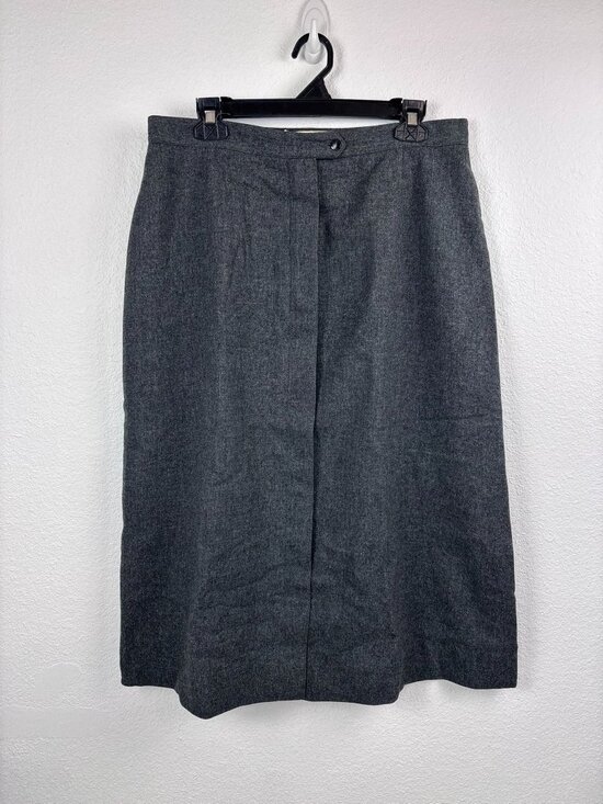 Pendleton Dresses & Skirts - Vintage Pendleton women's 20 grey 100% virgin wool maxi midi skirt cottagecore